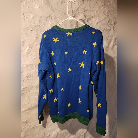 Festive Blue Sweater with Cat and Santa Design - Picture 3 of 9